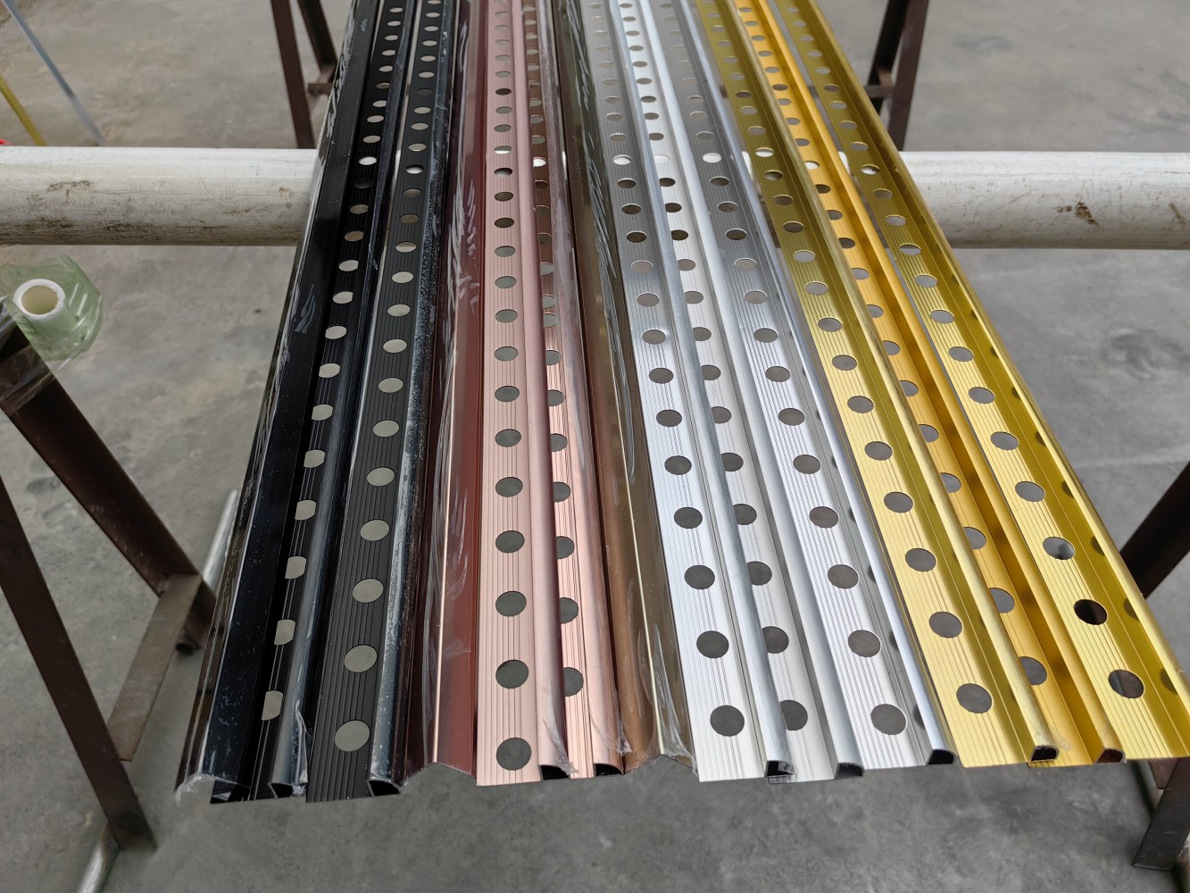 Why is aluminum alloy good for decoration? The reason is simple.