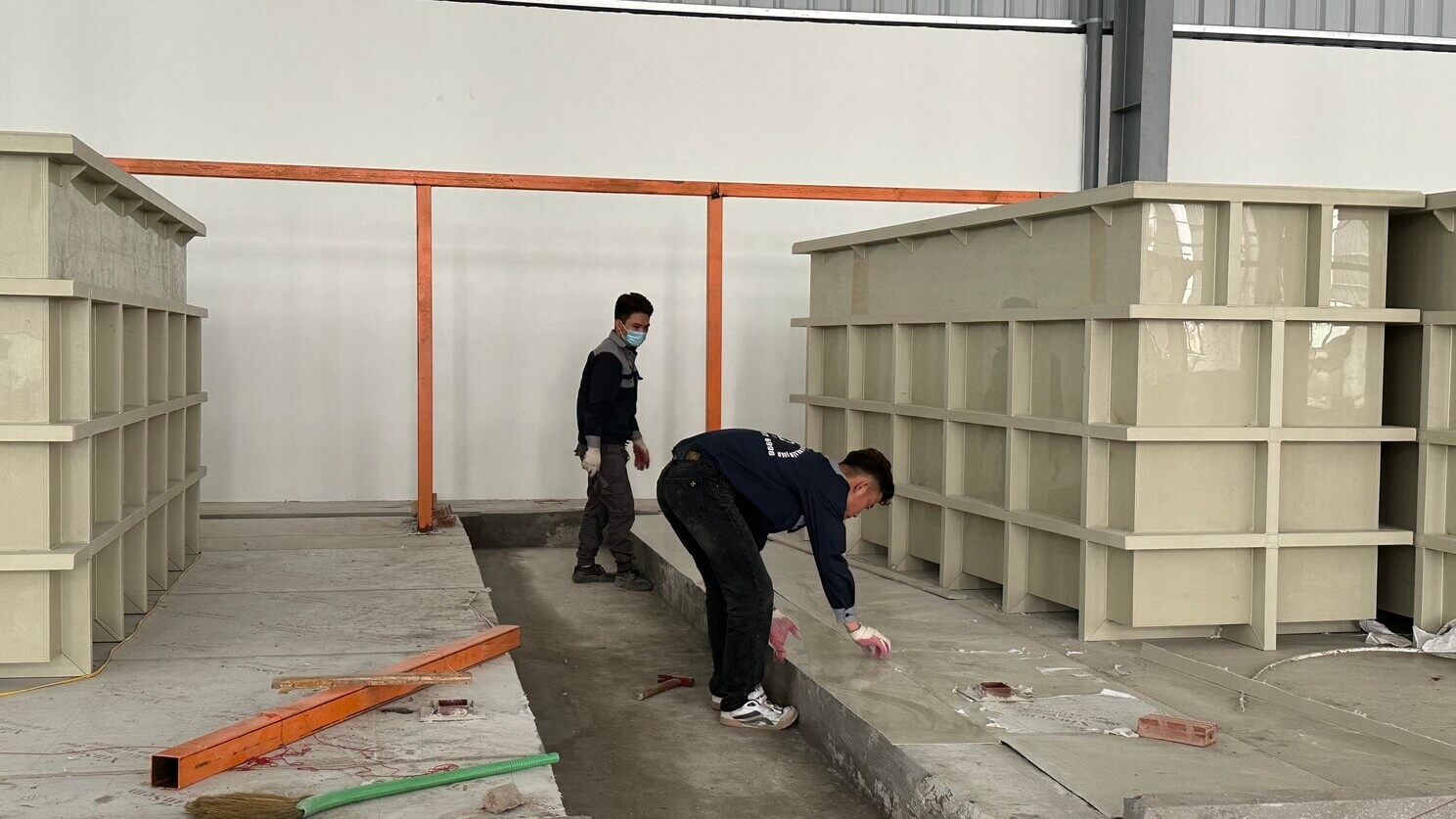 The first automated anodizing production line in northern Vietnam has started construction in our Ghonor Vietnam factory.