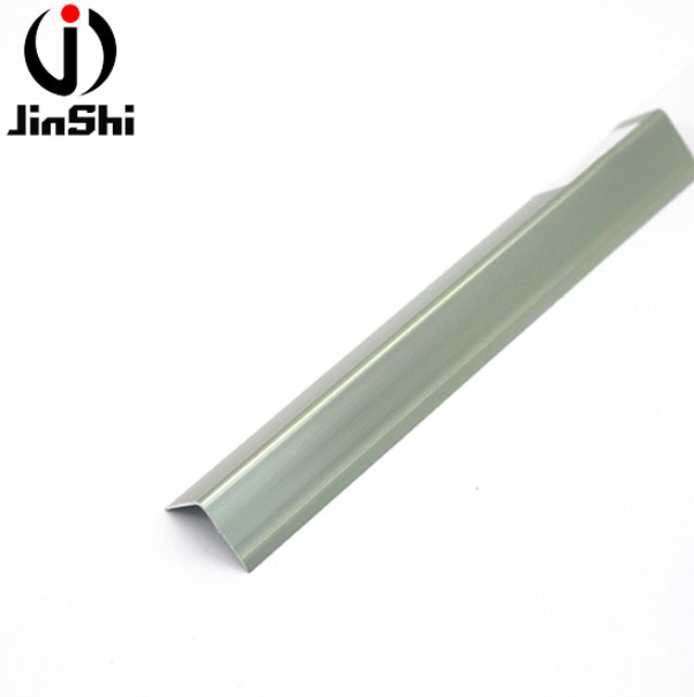 Fashionable Edge Aluminium Tile Corner