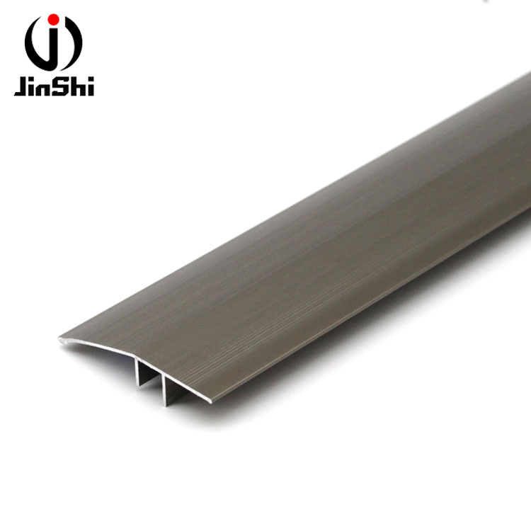 Selling Well all over the World Antislip Grooved Ramp Aluminium Floor Transition Trim