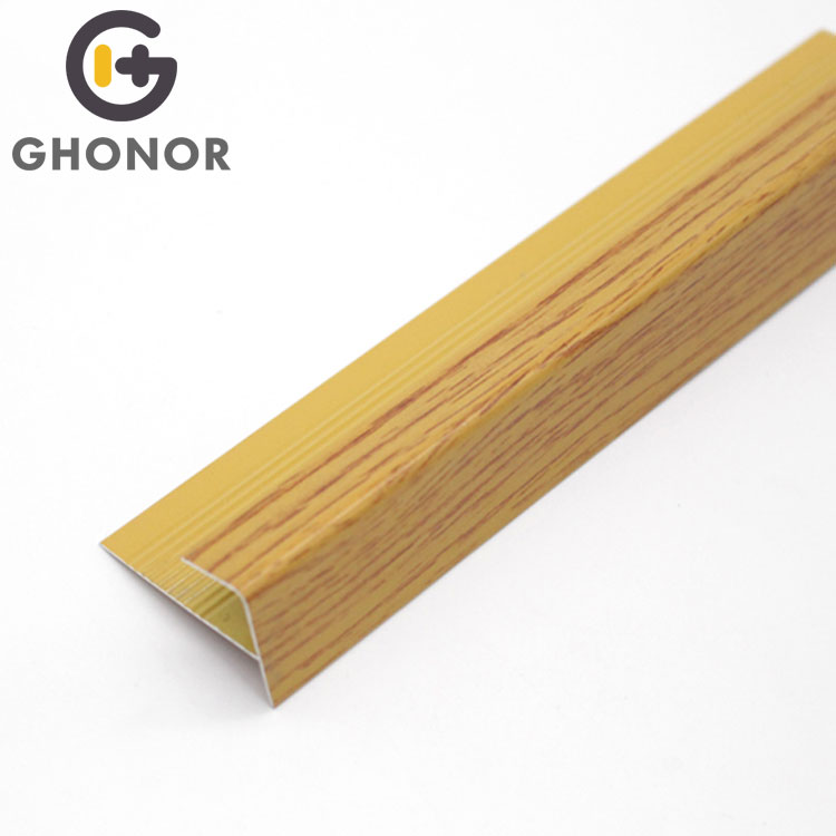 Wood Color Grain Thermal Transfer Wall Aluminium Profile
