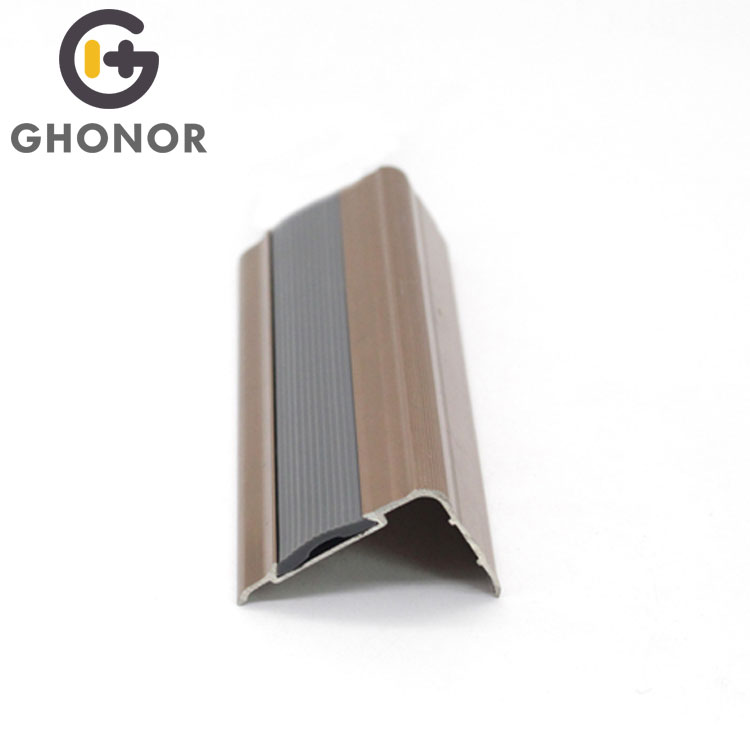 Easy and Fast Installation PVC Non Slip Aluminum Cheap Anti Slip Profile Stair Nosing Easy and Fast Installation PVC Non Slip Aluminum Cheap Anti Slip Profile Stair Nosing